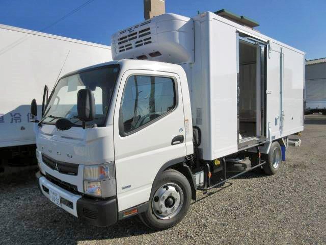 中古トラック 三菱ふそう冷蔵冷凍車 ＃9