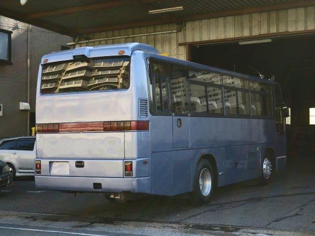 豊富な新品09年 ヒノ 大型バス セレガ RUIESA フロントバンパー 左側 22050904 その他