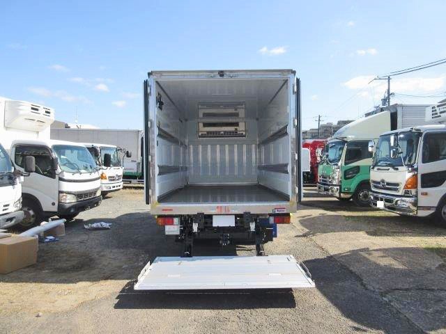 中古トラック 日野冷蔵冷凍車 ＃7