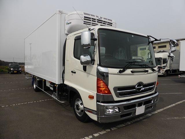 中古トラック 日野冷蔵冷凍車 ＃2