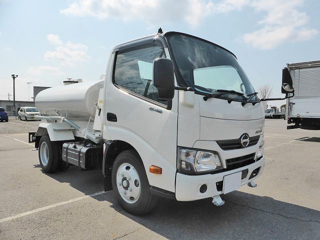 中古トラック 日野散水車 ＃2