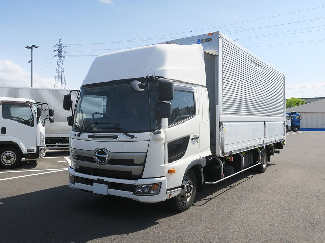 [Lease-only vehicle] Reiwa 1 model Hino Ranger, medium-sized aluminum wing, 6200 wide, combination gate, rear air suspension, high roof, 240 horsepower