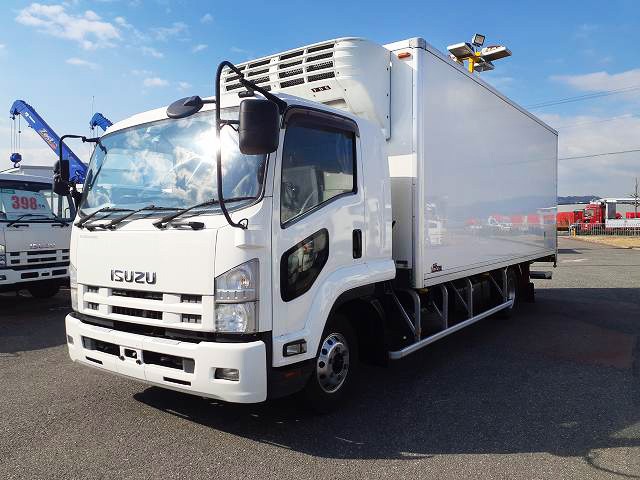 2013 Isuzu Forward Medium-sized refrigerated van Wide with storage PG DENSO -32 degree setting Rear air suspension Aluminum wheels installed