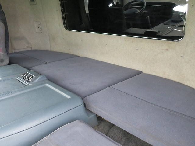 中古トラック 三菱ふそう粉粒体運搬車 ＃23