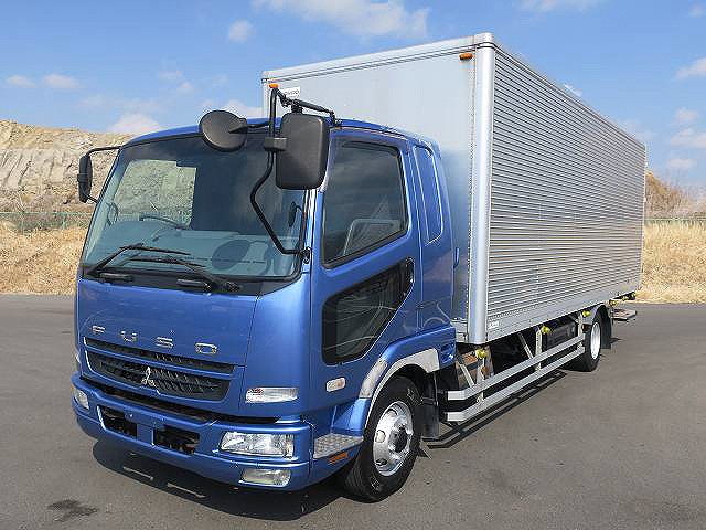 2008 Mitsubishi Fuso Fighter Medium Aluminum Van 6200 Body Storage PG 240 Horsepower *Approximately 473,000km on meter! *