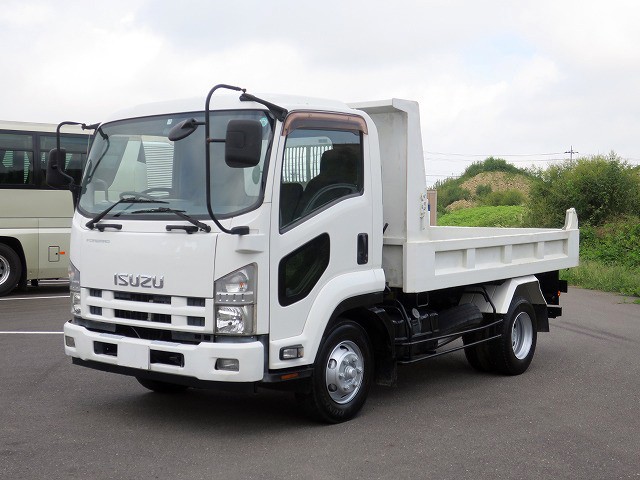 [Vehicles for lease only] 2012 model Isuzu Forward medium-sized dump truck, manufactured by Far East