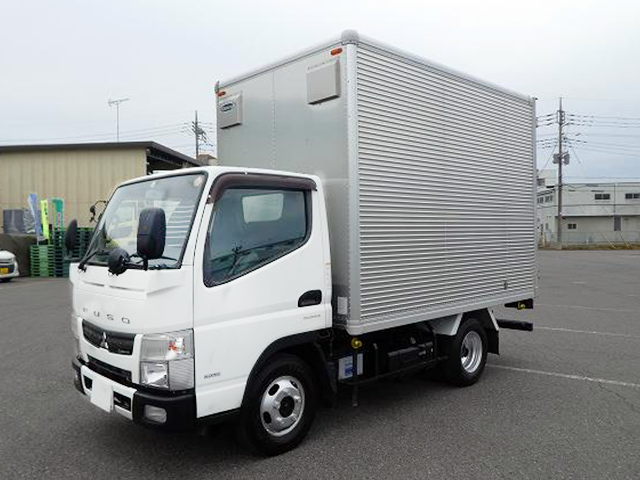 2015 Mitsubishi Fuso Canter small aluminum van, load capacity 1.35t, standard short, interior height 216cm, 4WD, full low floor, 2 pedals [medium-sized (5t only) license compatible *old standard license OK]