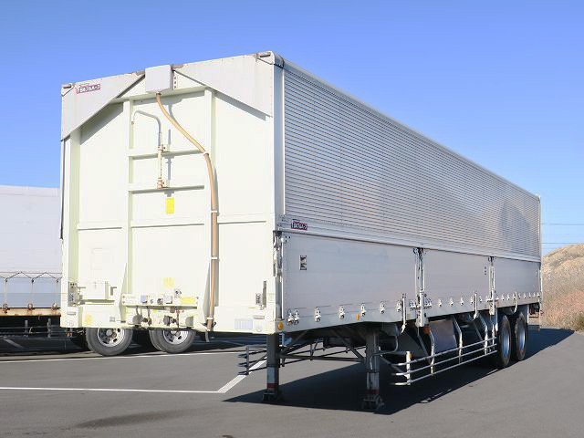 2011 model Nippon Furuhafu 2-axle wing trailer 13m body Maximum load 19.6t Lift axle Air suspension Back pin