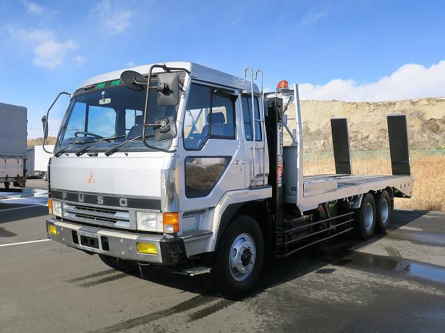 1991 Mitsubishi Fuso The Great Large Self Loader 2 Differentials Tadano High Jack Winch Automatic Step Board V8 Engine *Approximately 200,000km on the meter! *