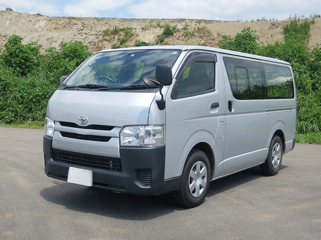 2017 Toyota Hiace DX 3-9 passenger diesel long body 5 door 