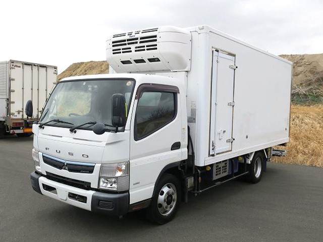 [Vehicles for lease only] 2016 Mitsubishi Fuso Canter small refrigerated van, 2.9t capacity, wide and long, storage PG, Topre-made, -30°C setting, 2-layer, standby, cooling curtain, left side door, 2-tier lashing rail, 3 rear doors, full low floor, 150 horsepower [medium-sized vehicle license required *excluding 5t limit]