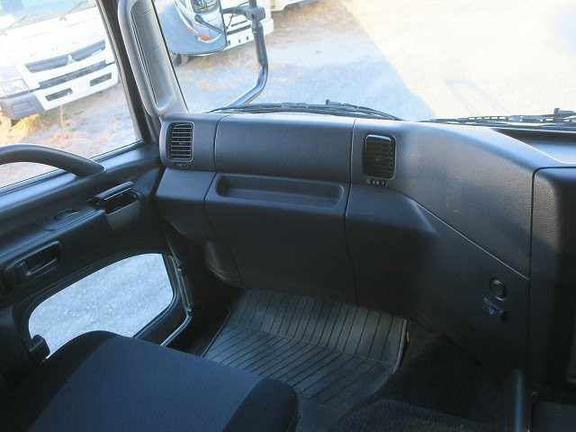 中古トラック 日野粉粒体運搬車 ＃15