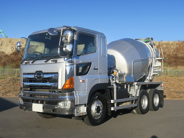 [Vehicle for lease only] 2005 Hino Profia large concrete mixer truck with 2 differentials, Kayaba drum capacity 8.7m3, manual hopper cover