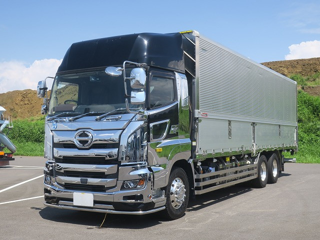 [Lease vehicle] Reiwa 1 model Hino Profia Large aluminum wing High floor 3 axle Storage PG Retarder Aluminum wheels