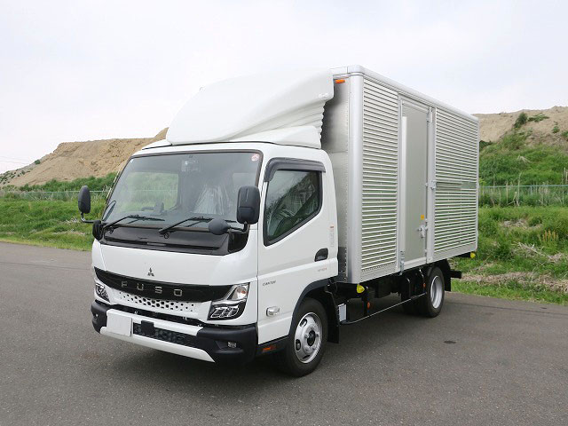 Mitsubishi Fuso Canter, 2024 model, small aluminum van, 2.75t load, wide and long, 208cm cargo bed height, left sliding door, full low floor, 2 pedals, 2-stage lashing rail, 150 horsepower [medium-sized license compatible *excluding 5t limited]