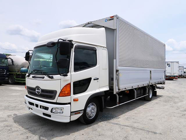 [Vehicles for lease only] 2017 Hino Ranger, medium-sized aluminum wing, 6200 wide, retractable PG, high roof, 240 horsepower 