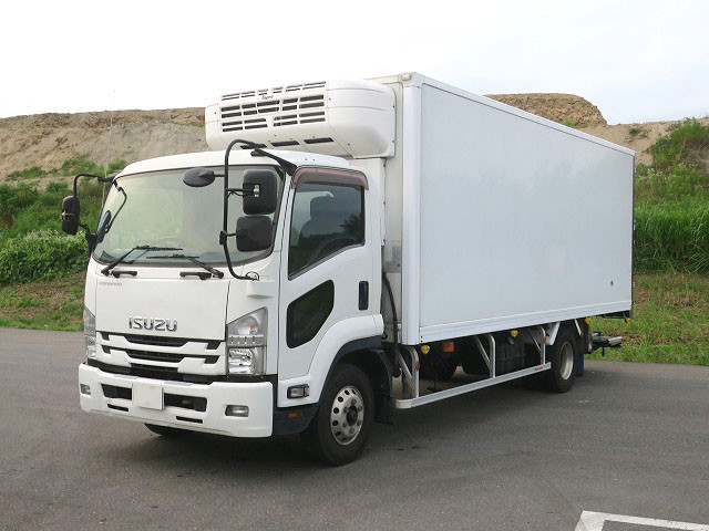 2015 Isuzu Forward Medium-sized refrigerated van 6200 body Storage PG Toray 30 degree setting Cooling curtain Aluminum wheels