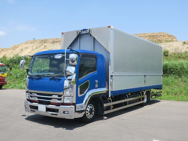 [Vehicle for lease only] 2018 Isuzu Forward, medium-sized aluminum wing, 6200 wide, retractable PG, rear air suspension, 240 horsepower, aluminum wheels