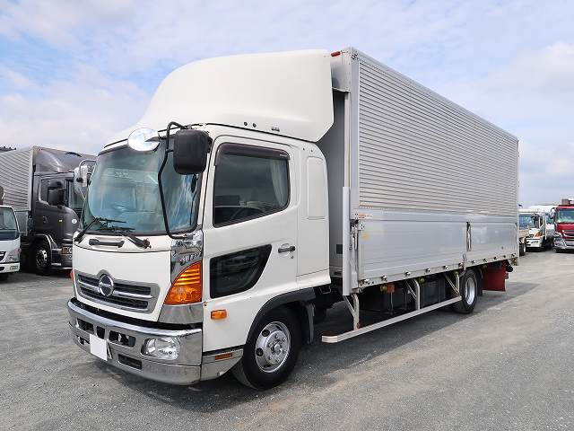 2017 Hino Ranger, medium-sized aluminum wing, 6200 wide, rear air suspension, 240 horsepower 