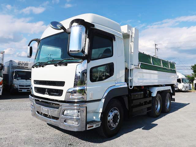 2015 Mitsubishi Fuso Super Great Large Dump Truck Shinmaywa 5300 Body 2 Differential High Roof *Actual mileage approx. 320,000km*