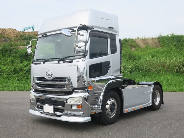 2015 UD Trucks Quon Tractor Head 5th Wheel Load 11.5t High Roof Aluminum Wheels ★Approximately 570,000km on the meter★