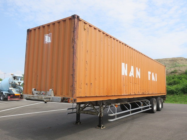 1993 model Nippon Fruehauf 2-axle 40FT container semi-trailer with box Maximum load 24t 