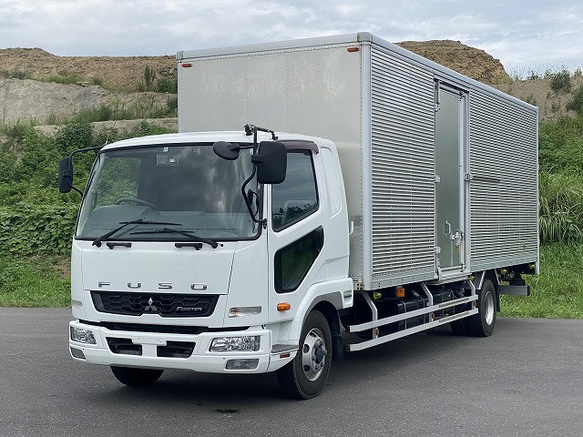 [Lease vehicle] 2017 Mitsubishi Fuso Fighter medium-sized aluminum van, standard size 7300, left-side sliding door, 240 horsepower 