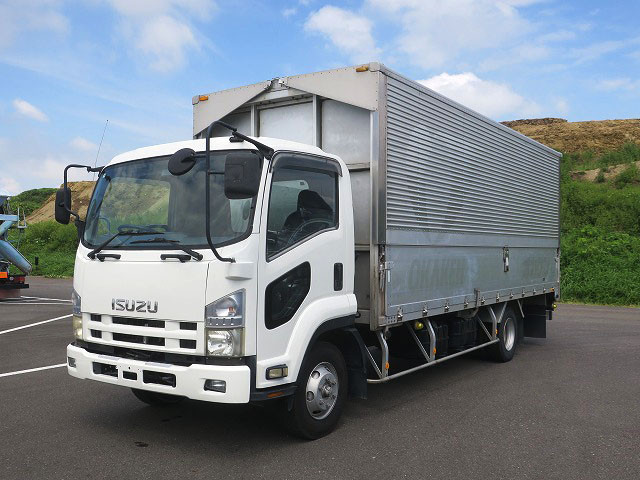 2008 Isuzu Forward Medium-sized Aluminum Wing 6200 Standard *Approximately 360,000km on the meter*