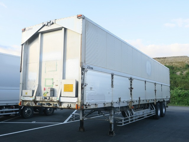 [Vehicles for lease only] 1999 model Nippon Fruehauf 2-axle wing trailer, maximum load capacity 20t