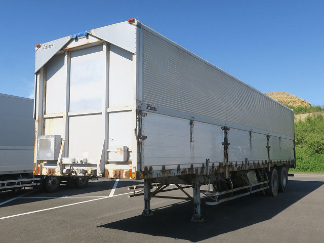 [Vehicles for lease only] 2005 model Nippon Fruehauf 2-axle wing trailer, maximum load capacity 20.4t, 13m body