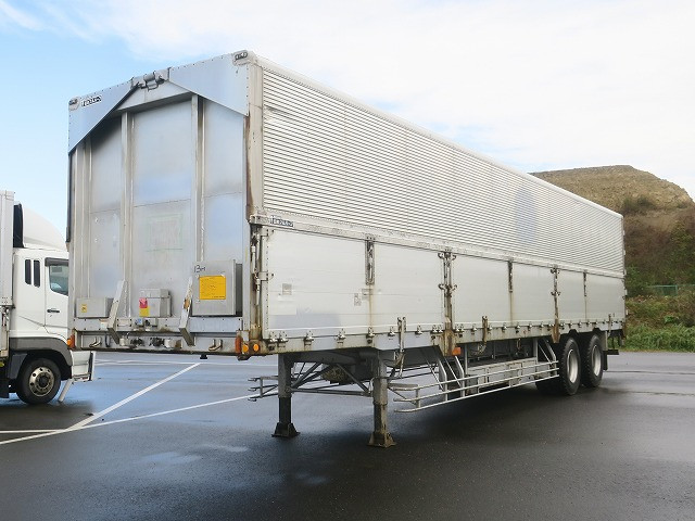 [Vehicles for lease only] 1999 model Nippon Fruehauf 2-axle wing trailer, maximum load capacity 20t