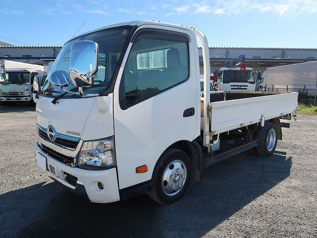 [Vehicles for lease only] 2018 Hino Dutro 2t flatbed wide [Semi-medium-sized (5t only) license required *Old standard license OK]