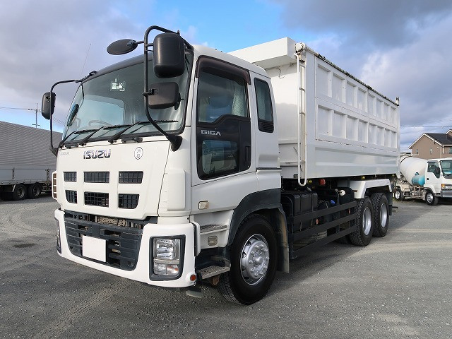 [Vehicles for lease only] 2012 model Isuzu Giga large deep dump truck, made by Shinmaywa, 2 differentials, no dirt or sand, 400 horsepower 