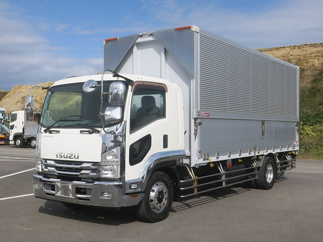 2015 Isuzu Forward, heavy-duty aluminum wing, 6200 standard, load capacity 6.8t, combination gate, 240 horsepower, aluminum wheels ★Actual mileage on meter: approx. 380,000km/Vehicle inspection valid until November 2015★