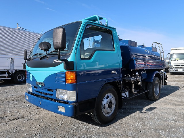 中古トラック マツダ給水車