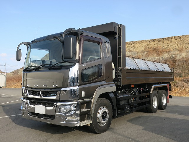 2018 Mitsubishi Fuso Super Great 22 ton long dump truck, Shinmaywa 6500 body, 2 differentials, 520,000km on meter, vehicle inspection valid until May 2015