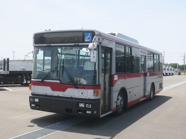 UDトラックス　バス