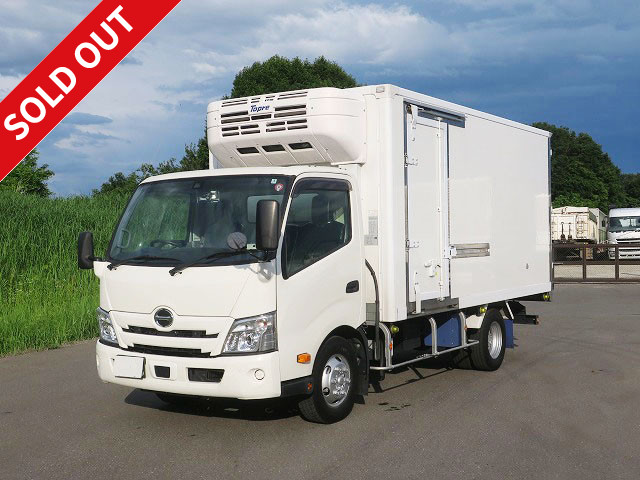 Now on lease! 2022 Hino Dutro 3t refrigerated van, wide and long, made by Topre, low temperature setting, two-layer, both side doors, standby, cooling curtain, 150 horsepower [medium-sized vehicle license compatible *excluding 5t limited] ★Dealer inspection record book included★