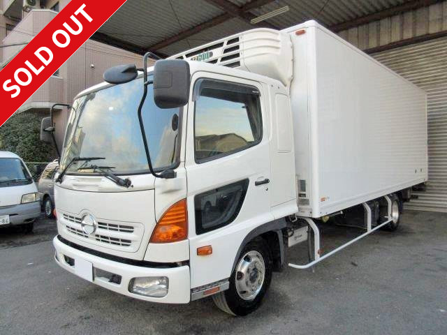 2011 model! Hino Ranger refrigerated van with lift-up gear ★ -20 degree setting ★ 6200 wide body