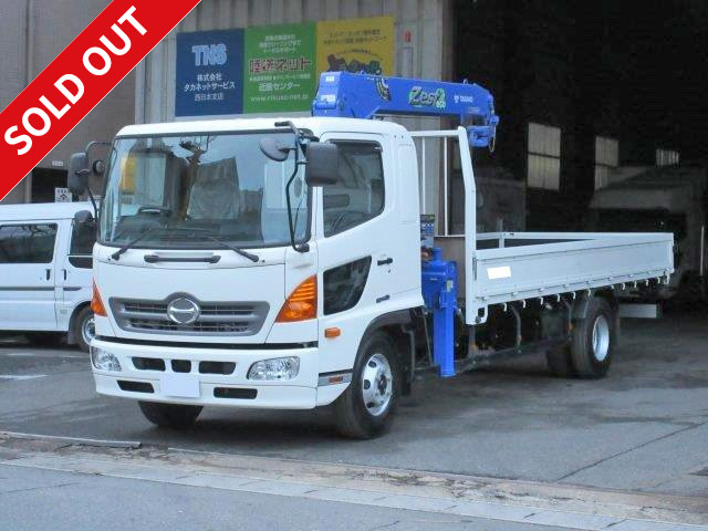 2015 Hino Ranger Standard width wooden flatbed body with crane, Tadano 4-stage boom wide outrigger, hook-in and radio control included!