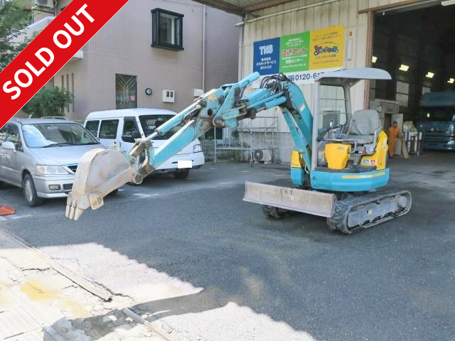 2004 model Kubota mini hydraulic excavator (mini yumbo) small turning, rubber feet, RX303, 8900 hours