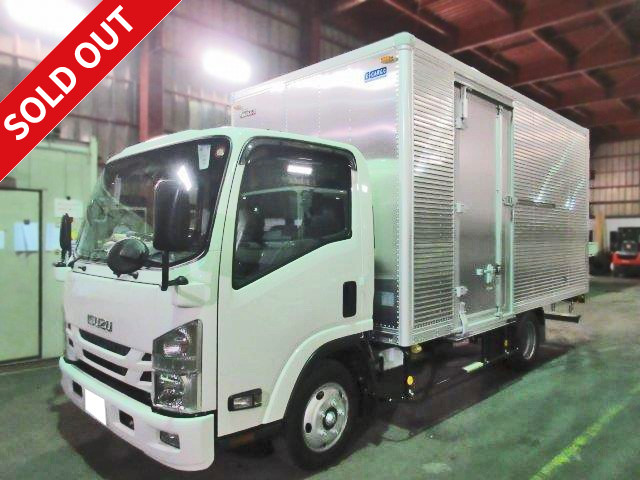 2017 Isuzu Elf small aluminum van, wide and long, 2t capacity, left side door, semi-medium-sized (5t only) license required