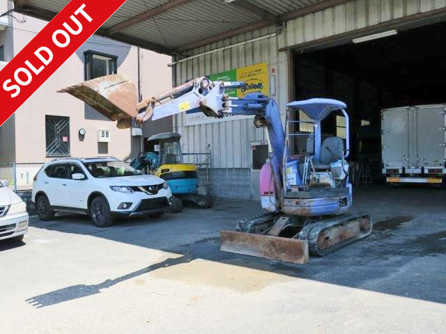 2002 Komatsu Mini Hydraulic Excavator (Mini Yumbo) PC30UU-3 Small Swing, Rubber Feet, 6300 Hours, Offset Boom