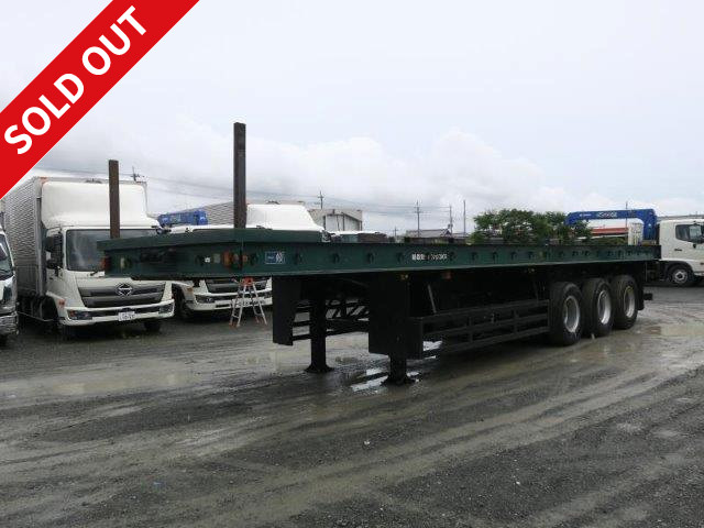 1993 Trailmobile 3-axle high deck cutting board semi trailer with 3 pairs of stanchions and 6 stanchions, 2 differentials