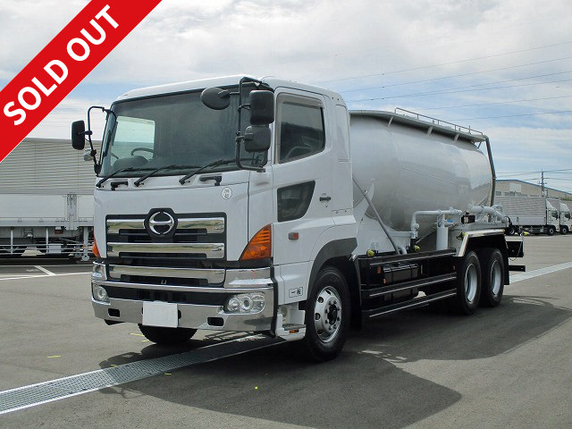 2006 Hino Profia Far East Jetpack Vehicle 6x4 Approximately 730,000 km on the clock Bulk cement Tank capacity 11.3m3 Vehicle inspection valid until June 2020 