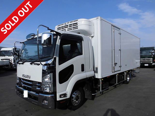 2016 Isuzu Forward refrigerated van with PG, 6200 wide, Topre, -30 degree setting, side door, cooling curtain, maintenance inspection record book included