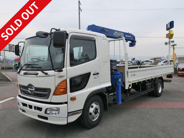 2016 Hino Ranger, wooden body with crane, Tadano 4-stage radio control, hook-in, standard width