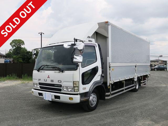 2005 Mitsubishi Fuso Fighter Medium Aluminum Wing 6200 Wide with approximately 307,000km on the odometer!