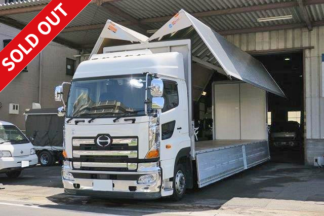 2016 Hino Profia Large aluminum wing Low floor 4 axle High roof Rear wheel air suspension Retarder 