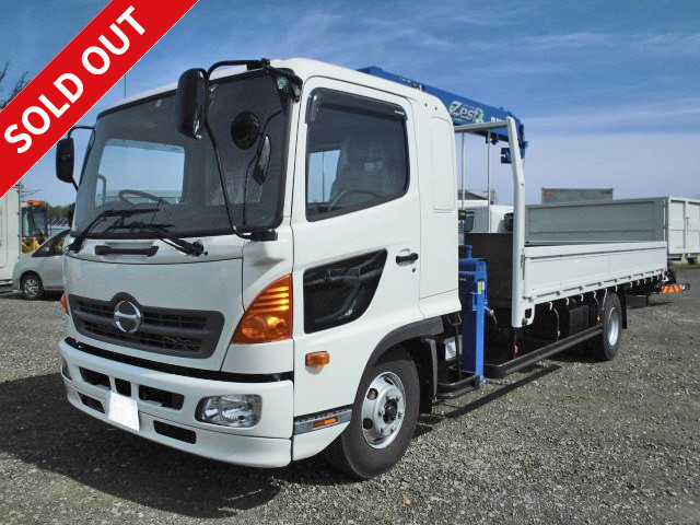 2016 Hino Ranger, wooden flat body with crane, wide width, Tadano 4-stage hook-in, 2.93t lifting, radio control included 